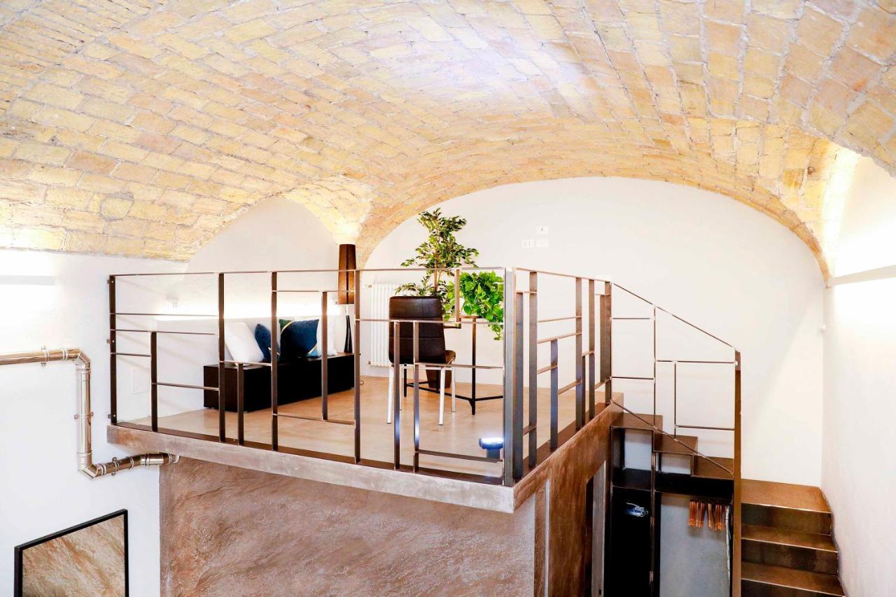 Post Industrial Loft Trastevere - Top Collection Rzym Zewnętrze zdjęcie
